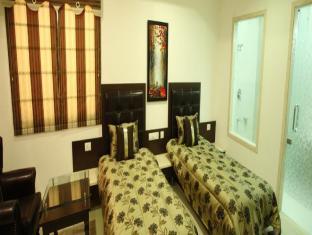 Hotel Surya Prime Kota  Buitenkant foto