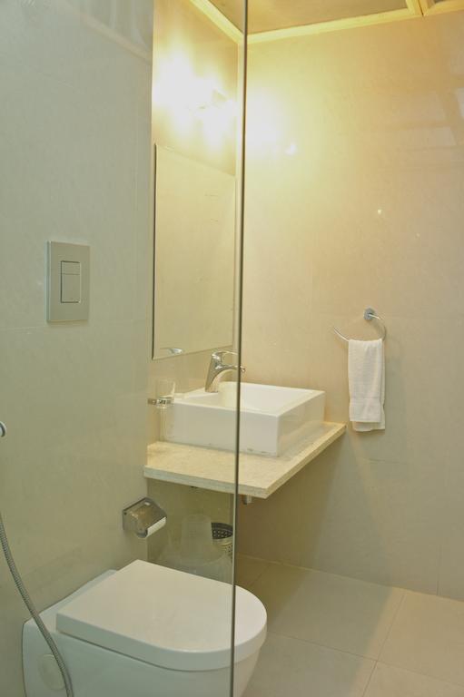 Hotel Surya Prime Kota  Kamer foto